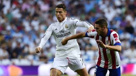 Ronaldo im Zweikampf mit Koke