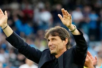 Conte verkündet Neapel-Abschied