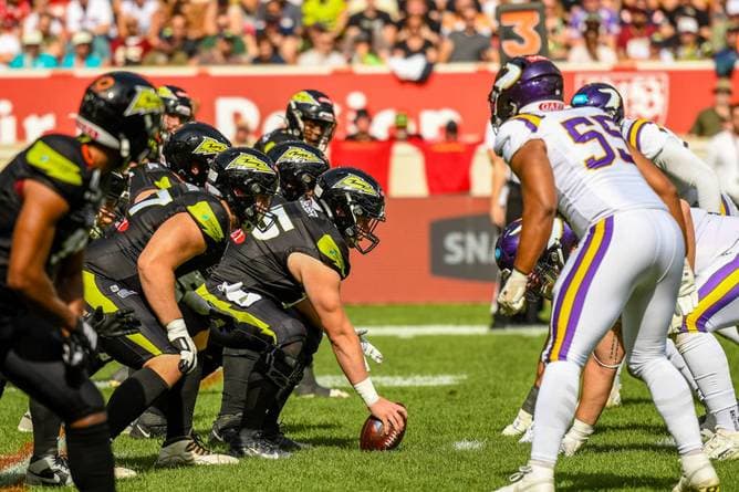 Liga reagiert auf Football-Beben in Europa