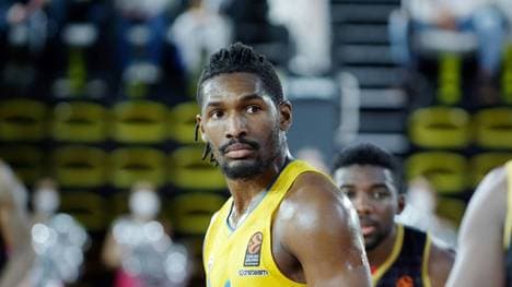 Jaleen Smith war mit 18 Punkten bester Werfer bei Berlin