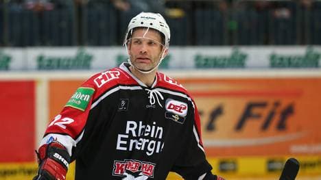 Koelner Haie v Iserlohn Roosters - DEL