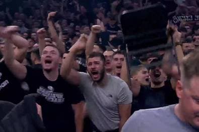 "Völliger Wahnsinn!" Fans eskalieren nach Derby-Krimi