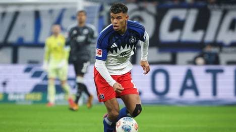 Im Hinspiel traf HSV-Stürmer Ransford Königsdörffer ganz spät in der Nachspielzeit zum 1:1-Endstand.