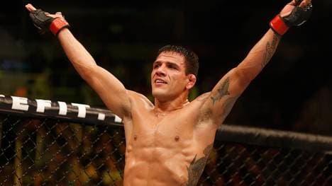 Rafael dos Anjos siegt in nur 66 Sekunden