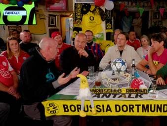 Nico Schlotterbecks Zukunft bei Borussia Dortmund ist weiterhin nicht geklärt. SPORT1-Experte Mario Basler prognostiziert im Fantalk, wohin es den Verteidiger verschlagen könnte.