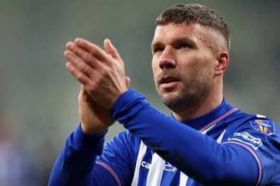 Podolski investiert bei Herzensverein