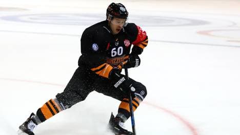 Philip Riefers spielte bereits in der Jugend in Krefeld