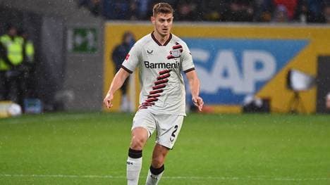 Josip Stanisic steht gegen BK Häcken in der Startelf