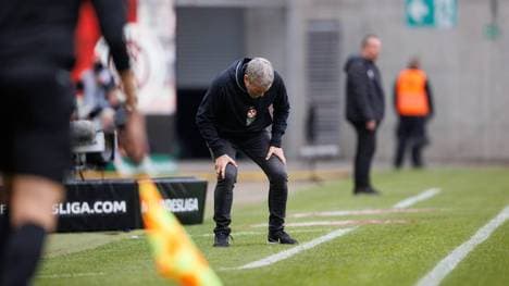 Friedhelm Funkel steckt mit dem FCK weiter in der Krise