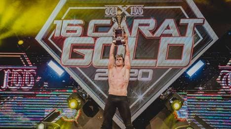 Cara Noir hat das wXw 16 Carat Gold Turnier gewonnen