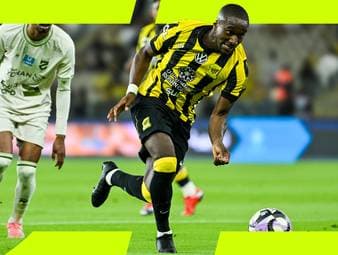 Könnte Bayer Leverkusen mit Moussa Diaby einen alten Bekannten zurück in die Bundesliga holen? Laut verschiedenen Medien arbeitet man bei der Werkself fleißig an der Verpflichtung. Bei Borussia Dortmund könnte es durch einen prominenten Abgang Bewegung im Mittelfeld geben.