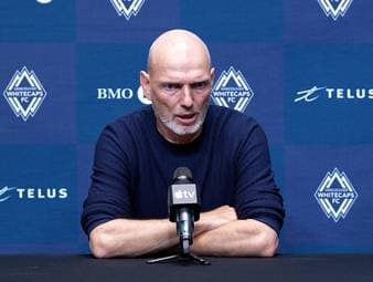 Die Vancouver Whitecaps verlieren gegen Houston Dynamo. Der Coach von Thomas Müller bemängelt dabei vor allem die Chancenverwertung der Mannschaft.
