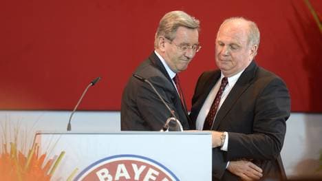 Uli Hoeness (r.) will angeblich beide Ämter von Karl Hopfner zurück