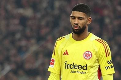 VfB ringt Frankfurt nieder - Santos patzt folgenschwer