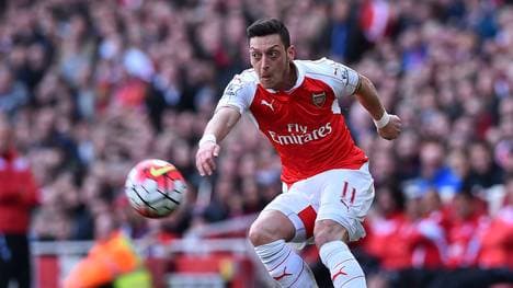Mesut Özil wechelte 2013 von Real Madrid zum FC Arsenal