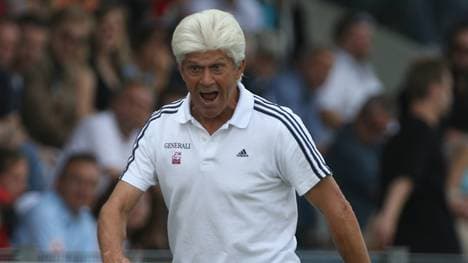 DFB German Cup - SpVgg Unterhaching v Hertha BSC Berlin