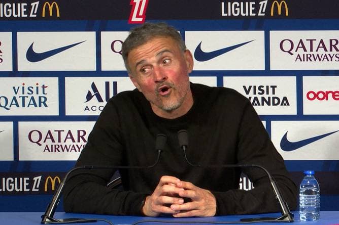 Plötzlich spricht der PSG-Coach wieder über die Bayern