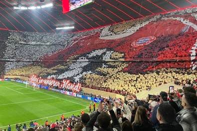 Bayern-Fans enthüllen Mega-Choreo