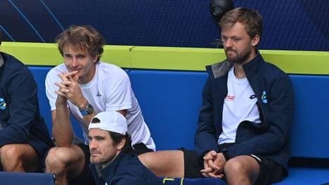 Kevin Krawietz (r.) war begeistert von Alexander Zverevs Match gegen Novak Djokovic
