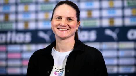 Anna Bitter drückt den DHB-Frauen die Daumen