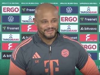 Bayern-Trainer Vincent Kompany gibt einen kurzen Einblick, wie es um die Entwicklung und Planung seines jungen Torwarts Jonas Urbig steht.