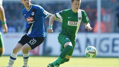 Marcus Piossek (r.) im Spiel gegen Arminina Bielefeld