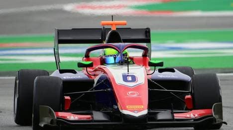 David Schumacher fährt in der Formel 3 in die Punkte