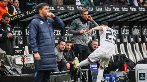 Ramy Bensebaini beleidigte den Schiedsrichter wüst