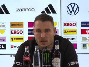 Nach den vergangenen Länderspielen hat sich David Raum an die Öffentlichkeit gewandt und Hassnachrichten veröffentlicht, die er bekommen hat. Er erklärt, warum er sich entschieden hat, diese der Öffentlichkeit zu zeigen.