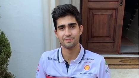 Correa meldet sich mit einer Videobotschaft von Zuhause im Rollstuhl