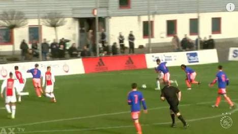 Justin Kluivert begeistert im Ajax-Trikot mit einem Tor a la Lionel Messi 