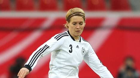 Sandra Bartusiak im Trikot der Frauennationalmannschaft