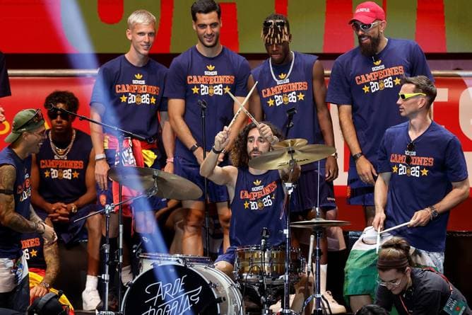 Cucurella setzt Haaland-Fehde fort