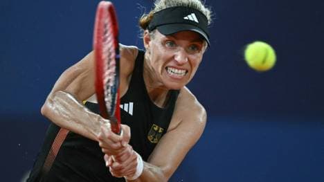 Kerber drückt Zverev die Daumen
