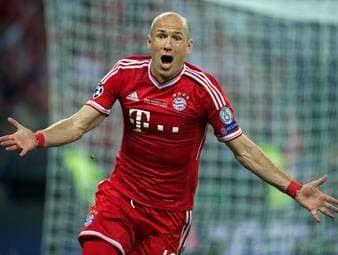 Arjen Robben hat den FC Bayern und die Bundesliga über viele Jahre so geprägt, wie kaum ein anderer Spieler, wurde Meister, Champions-League-Sieger und Vizeweltmeister. Seine typischen Tore sind legendär. Aber der Niederländer musste auch einige Rückschläge verkraften. Wir blicken auf seine Karriere zurück. 