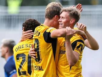 Historisches Schützenfest im Pokal