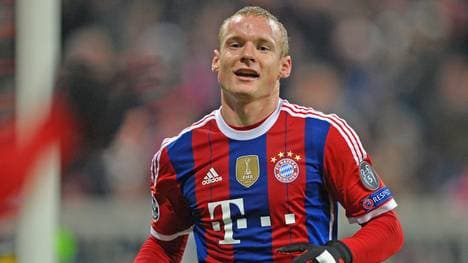 Sebastian Rode FC Bayern lächelt