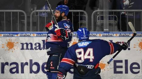 Die Adler Mannheim wollen ihre Erfolgsserie in der CHL ausbauen und sich vorzeitig für die K.o.-Runde qualifizieren