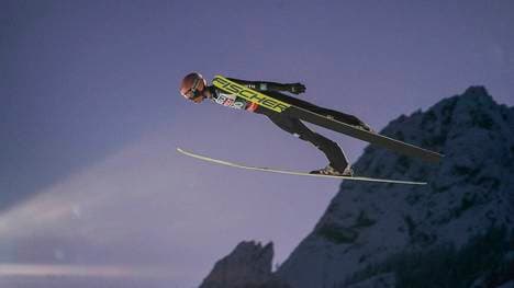 Karl Geiger steht zur Wahl zum Sportler des Monats Dezember