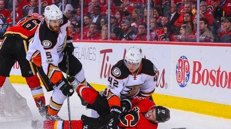 Anaheim Ducks v Calgary Flames - Game Four