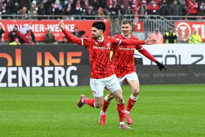 Kaiserslautern ringt Fürth nieder