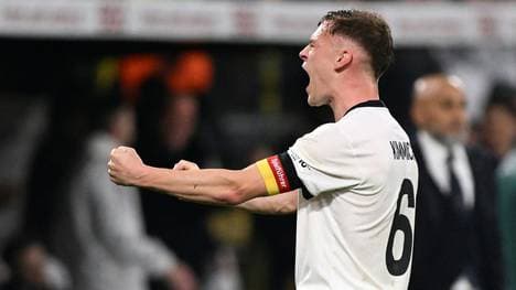 Joshua Kimmich jubelt im DFB-Dress