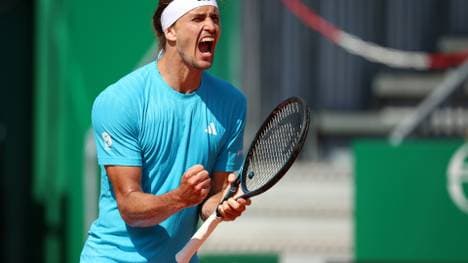 Alexander Zverev jubelt im Duell mit Zizou Bergs