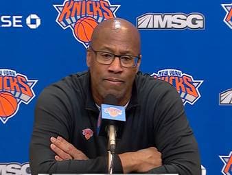 New York Knicks-Trainer Mike Brown zeigte sich nach der Niederlage gegen die Atlanta Hawks mit sich selbst unzufrieden und kritisierte auch die Leistung seiner Mannschaft.