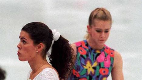Nancy Kerrigan (l.) und Tony Harding bei Olympia 1994 in Lillehammer