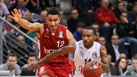 Telekom Baskets Bonn v Brose Bamberg - easyCredit BBL