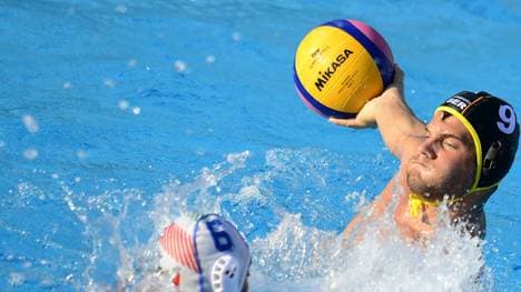 Stamm (r.) fährt mit zur Wasserball-EM