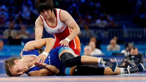 Beim Ringen kommt es zu einer unschönen Szene