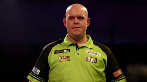 Michael van Gerwen muss die Darts-WM nach einem positiven Coronatest abbrechen