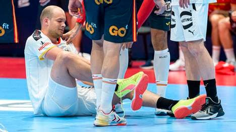 Paul Drux ist im Spiel gegen Spanien der Schuh gerissen